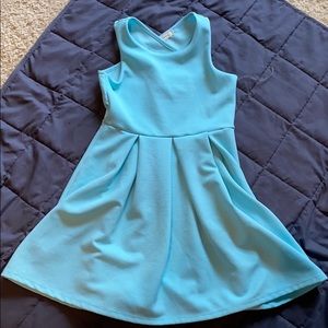 Soprano lt. blue dress
